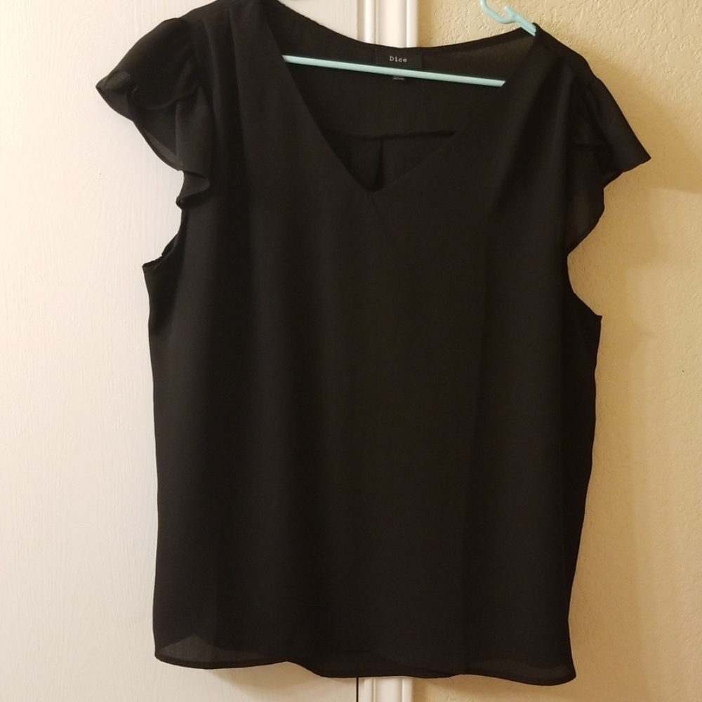 Black dress shirt!